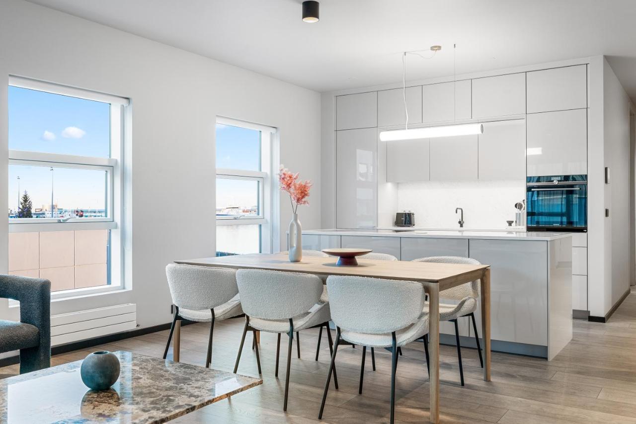 Harbour Lux 3Br & 2Ba In The Heart Of The City With Free Parking Reykjavík Exterior foto