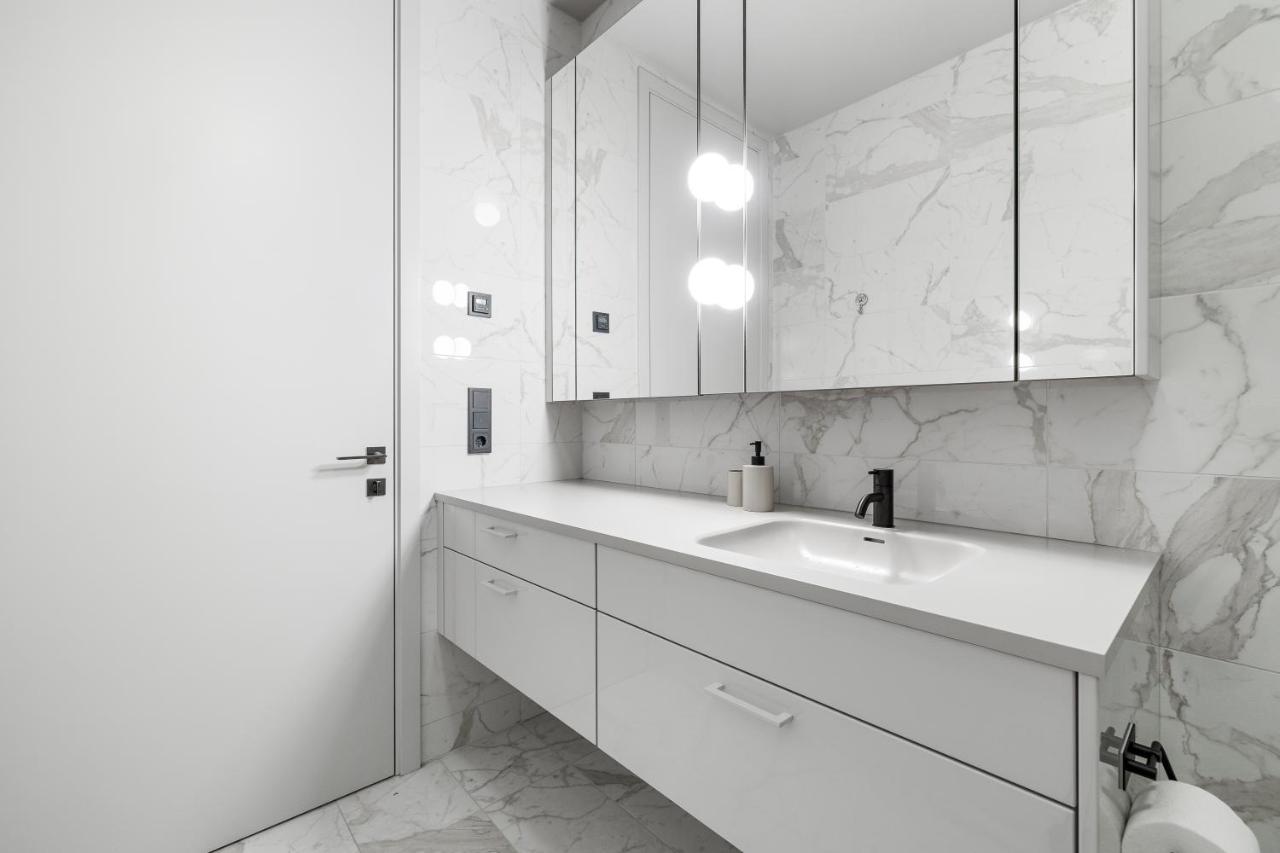 Harbour Lux 3Br & 2Ba In The Heart Of The City With Free Parking Reykjavík Exterior foto